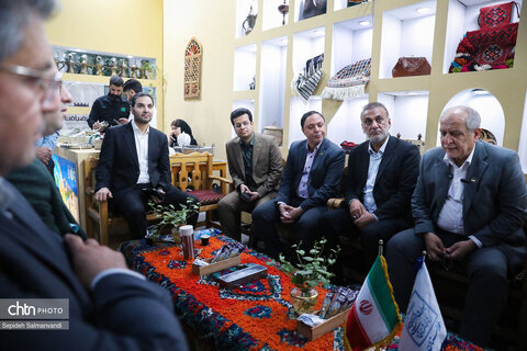 آغاز به کار غرفه اداره‌کل میراث‌فرهنگی خوزستان در نمایشگاه هفته دولت