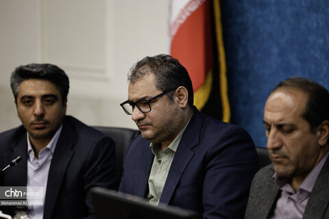 دومین نشست تخصصی معاون صنایع دستی کشور در استانداری اصفهان