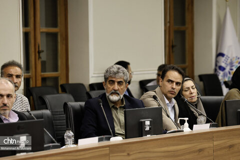 دومین نشست تخصصی معاون صنایع دستی کشور در استانداری اصفهان