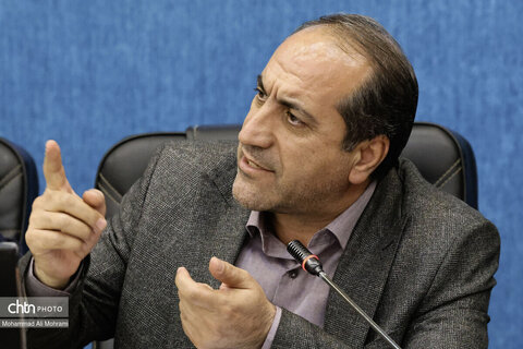 دومین نشست تخصصی معاون صنایع دستی کشور در استانداری اصفهان