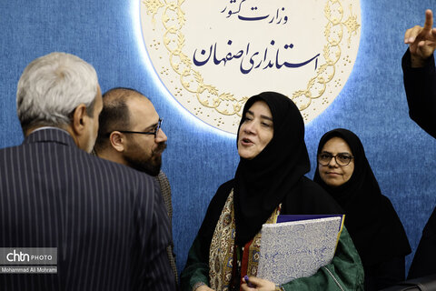 دومین نشست تخصصی معاون صنایع دستی کشور در استانداری اصفهان