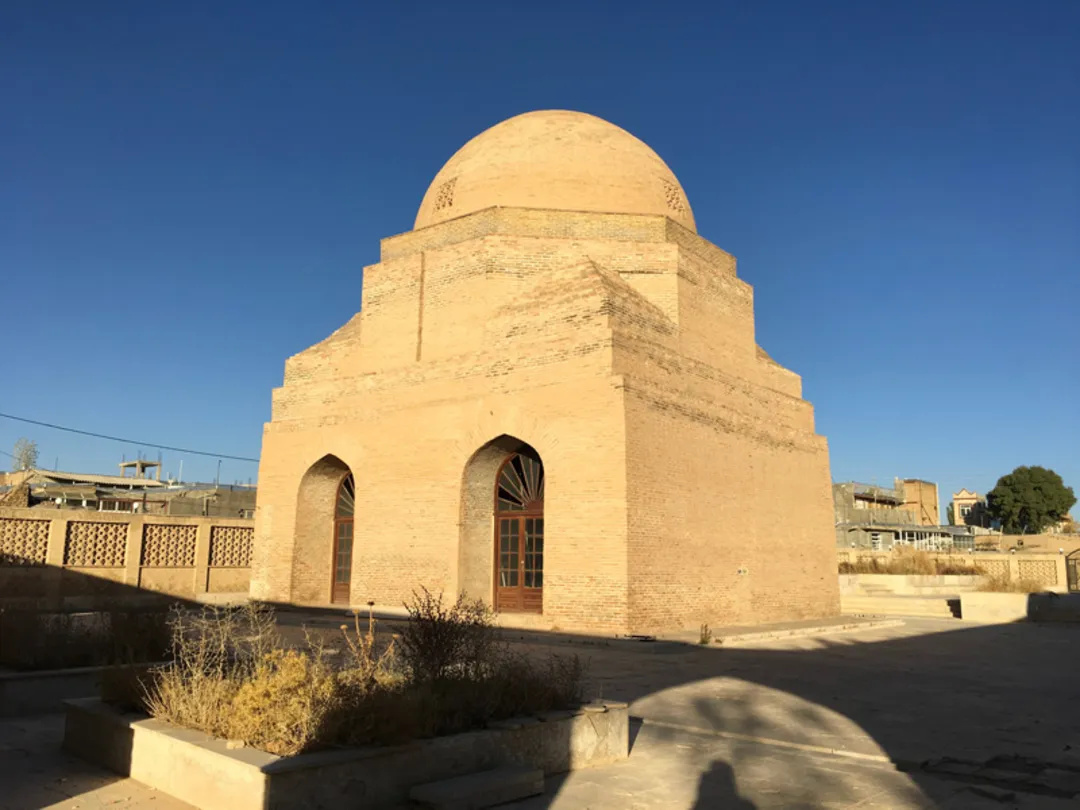 مساجد تجلی تربیت دینی نسل جوان