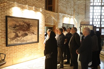 شروع به کار نمایشگاه چوب‌نگاره‌های روز حقیقت در مجموعه جهانی شیخ صفی‌الدین اردبیلی