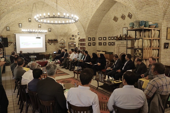 روز نخست گردهمایی ناظران استانی صندوق توسعه و احیا برگزار شد/ طرح مسائل و مشکلات ناظران استانی در روند احیای بناهای تاریخی