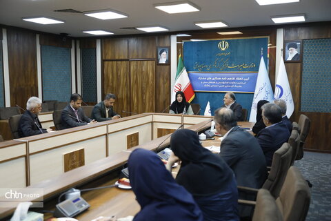 امضای تفاهم‌نامه همکاری بین معاونت صنایع دستی و هنرهای سنتی و هگتا برای توسعه صنایع دستی
