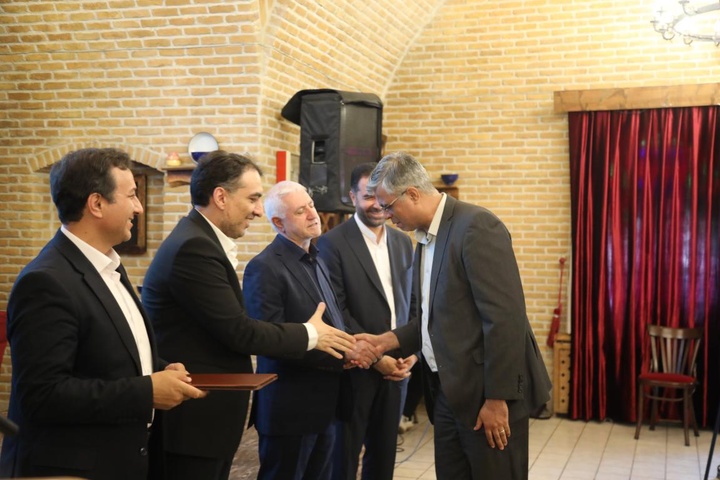 دومین نشست ناظران
