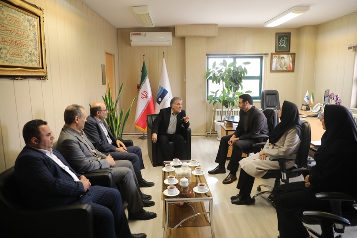 پیگیری و رفع مشکلات سرمایه‌گذاران حوزه گردشگری استان اردبیل