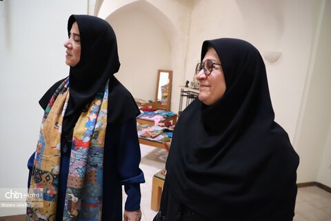 بازدید معاون صنایع‌دستی و هنرهای سنتی کشور از نمایشگاه صنایع‌دستی در چلبی اوغلو