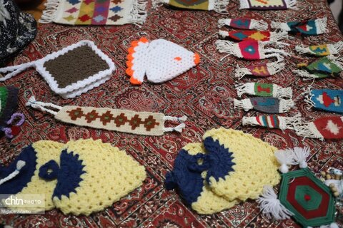 بازدید معاون صنایع‌دستی و هنرهای سنتی کشور از نمایشگاه صنایع‌دستی در چلبی اوغلو