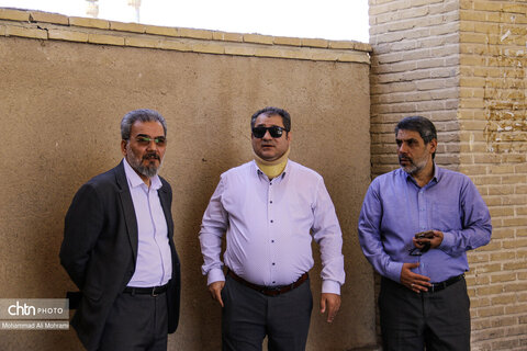 حضور علی اصغر شالبافیان در پروژه های شاخض سرمایه گذاری اصفهان