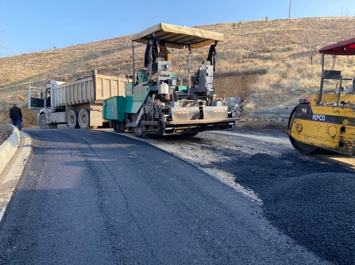 پایان عملیات بهسازی راه روستایی گردشگری بیدک با اعتبار ۱۰۰ میلیارد ریال