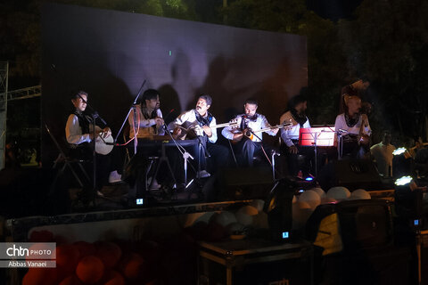 ششمین جشنواره غذا مجمع خیرین سلامت شهرستان ملایر برگزار شد