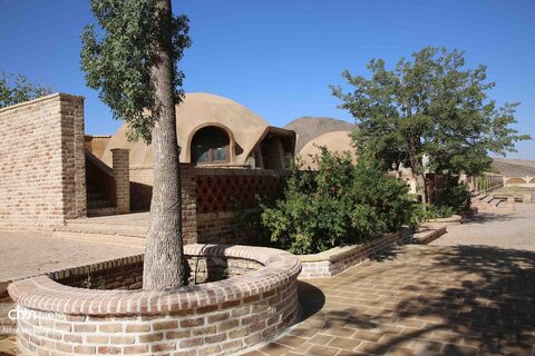 بازدید معاون وزیر میراث فرهنگی از طرح های گردشگری قم