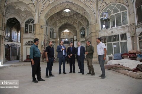 بازدید معاون وزیر میراث فرهنگی از بافت تاریخی شهر قم