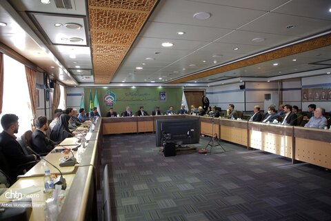 نشست فعالان و سرمایه‌گذاران حوزه گردشگری استان قم با حضور معاون وزیر میراث فرهنگی