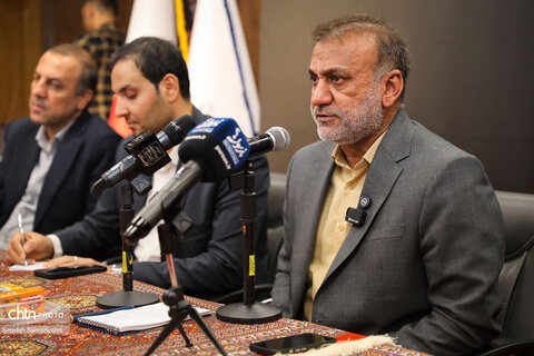 نشست خبری مدیرکل میراث‌فرهنگی، گردشگری و صنایع‌دستی خوزستان در نمایشگاه دستاوردهای دولت در اهواز