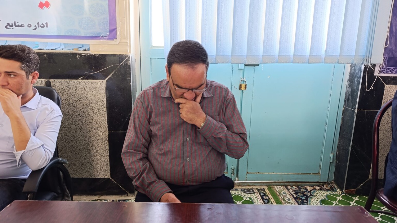 میزخدمت پاتاوه