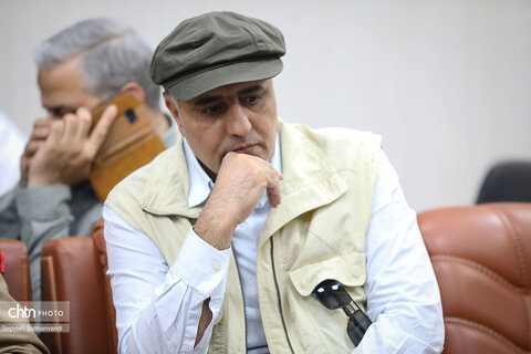 نشست صمیمانه مدیرکل میراث‌فرهنگی، گردشگری و صنایع‌دستی خوزستان با فعالان و دوستداران میراث فرهنگی