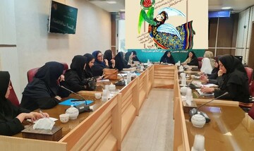 برگزاری جشنواره ملی لباس اقوام در خانه تاریخی رئوفی قزوین