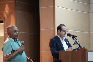 برگزاری فم‌تور برای فعالان گردشگری عراق به معرفی کرمانشاه کمک می‌کند/ ابتکار مدیرکل میراث‌فرهنگی کرمانشاه برای توجه به بازار گردشگری بخش عرب‌نشین عراق/ مهرماه رودشو گردشگری ایران در عراق برگزار می‌شود 