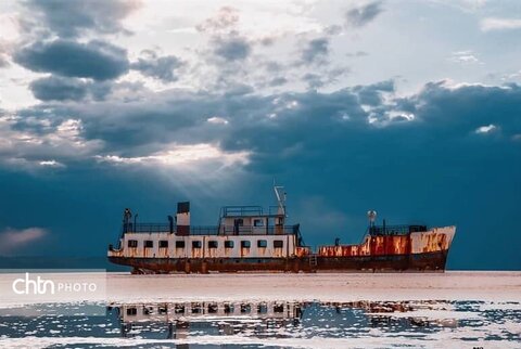 بندر شرفخانه دریاچه ارومیه در شبستر