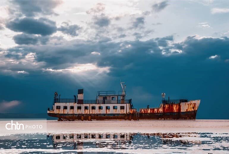 بندر شرفخانه دریاچه ارومیه در شبستر