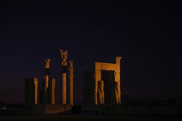 موسیقی در آغوش تاریخ + فیلم