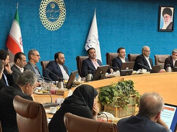 تمرکز بر صنایع‌دستی و گردشگری، کلید رونق سرمایه‌گذاری داخلی و خارجی است/ تسهیلات تبصره ۲ و اعتبارات تبصره ۱۵ باید اولویت‌بندی و بهینه تخصیص یابند