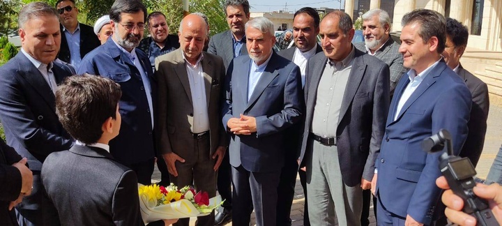 سفر وزیر میراث‌فرهنگی به قم/  شتاب تازه در توسعه گردشگری و صنایع‌دستی استان