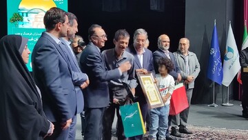 برگزاری مراسم نکوداشت نامداران فرهنگ و هنر آذربایجان‌ غربی/ تجلیل از دو هنرمند صنایع‌دستی