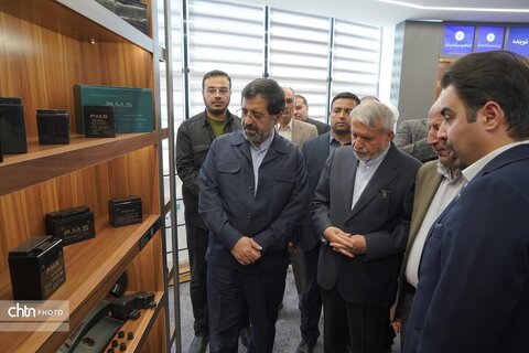 سفر وزیر میراث فرهنگی به قم و بازدید از نمایشگاه تولیدی قم