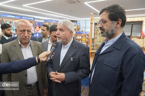 سفر وزیر میراث فرهنگی به قم و بازدید از نمایشگاه تولیدی قم