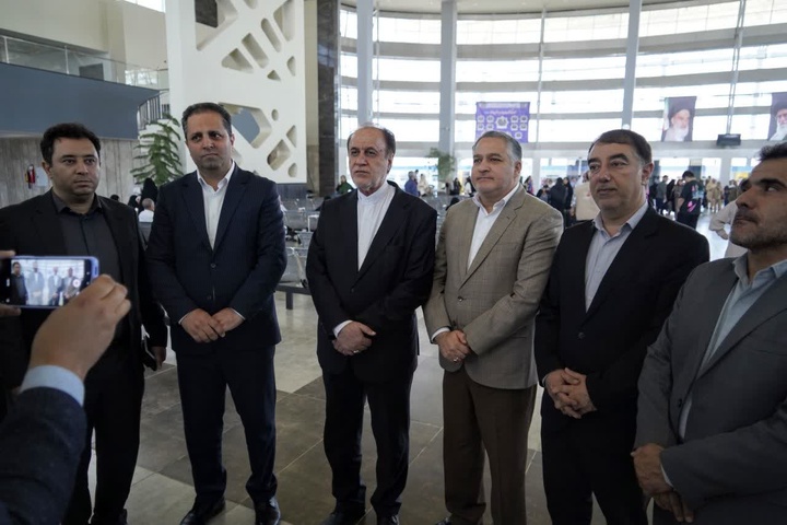 ورود نخستین قطار گردشگری به همدان