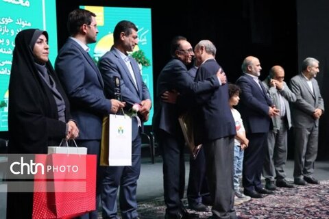 مراسم نکوداشت نامداران فرهنگ و هنر آذربایجان‌ غربی