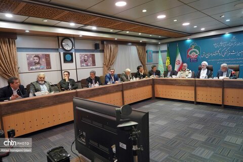 نشست وزیر میراث فرهنگی در استانداری قم