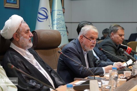 نشست وزیر میراث فرهنگی در استانداری قم