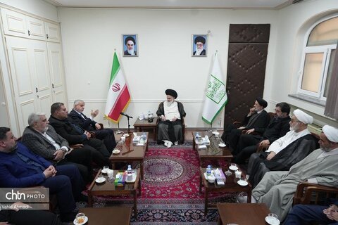 دیدار وزیر میراث‌فرهنگی با رئیس جامعه مدرسین حوزه علمیه قم