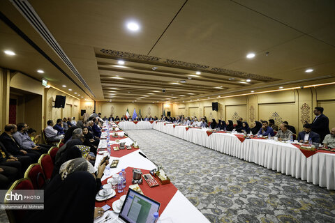 حضور قائم مقام وزیر و معاون میراث فرهنگی کشور در اصفهان