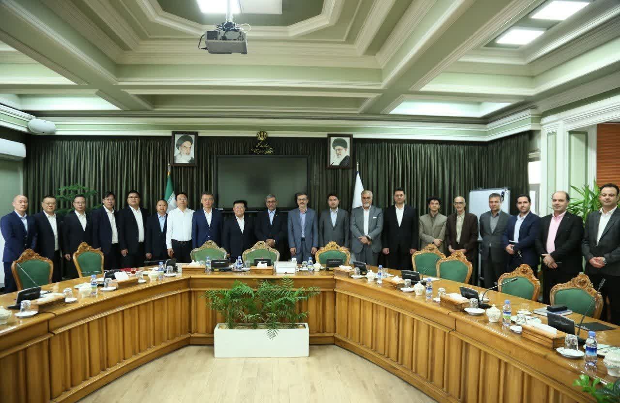 استاندار خراسان رضوی مطرح کرد: تکمیل کریدور جاده کمربند و شهر فرودگاهی مشهد در اولویت همکاریها با چین