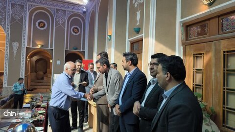 نشست هم‌اندیشی مدیرکل میراث‌فرهنگی یزد با اصحاب رسانه برگزار شد