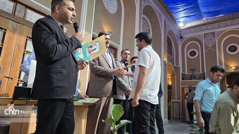 نشست هم‌اندیشی مدیرکل میراث‌فرهنگی یزد با اصحاب رسانه برگزار شد