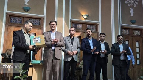 نشست هم‌اندیشی مدیرکل میراث‌فرهنگی یزد با اصحاب رسانه برگزار شد