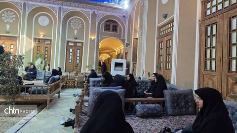 نشست هم‌اندیشی مدیرکل میراث‌فرهنگی یزد با اصحاب رسانه برگزار شد