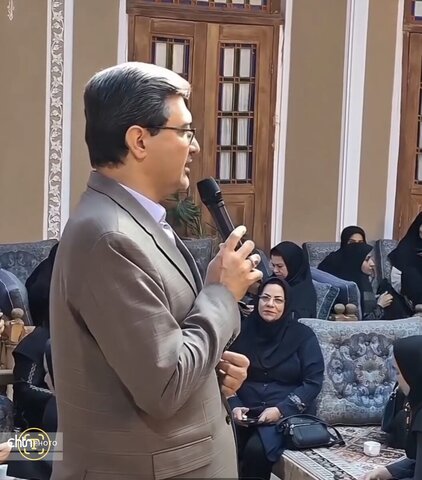 نشست هم‌اندیشی مدیرکل میراث‌فرهنگی یزد با اصحاب رسانه برگزار شد