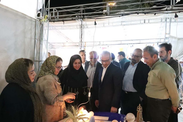 نمایشگاه سراسری صنایع دستی شهمیرزاد