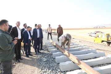 عزم دولت تکمیل راه‌آهن زنجان – قزوین است