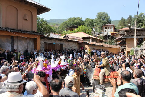 فردین ماه کندلوس نوشهر