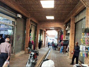 فاز جدید مرمت بازار سنتی نهاوند آغاز شد 