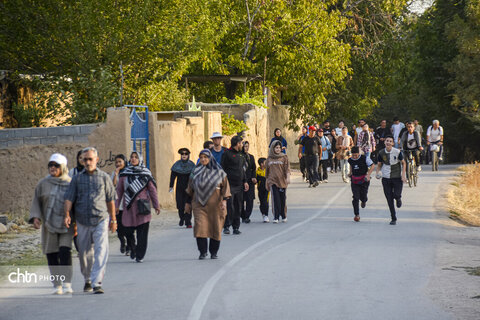 همایش پیاده‌روی خانوادگی به مناسبت سالروز استان شدن خراسان شمالی