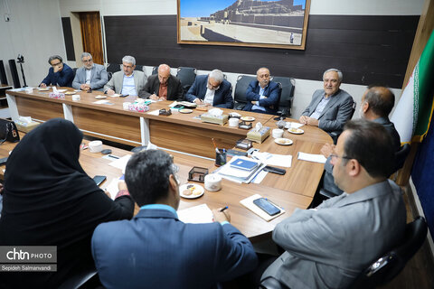جلسه شورای راهبردی اداره کل میراث‌فرهنگی، گردشگری و صنایع‌دستی استان خوزستان